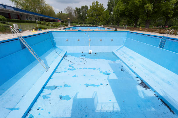 Best Water damage restoration near me  in Saunders Lake, OR